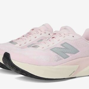 New Balance Women's Rebel v5